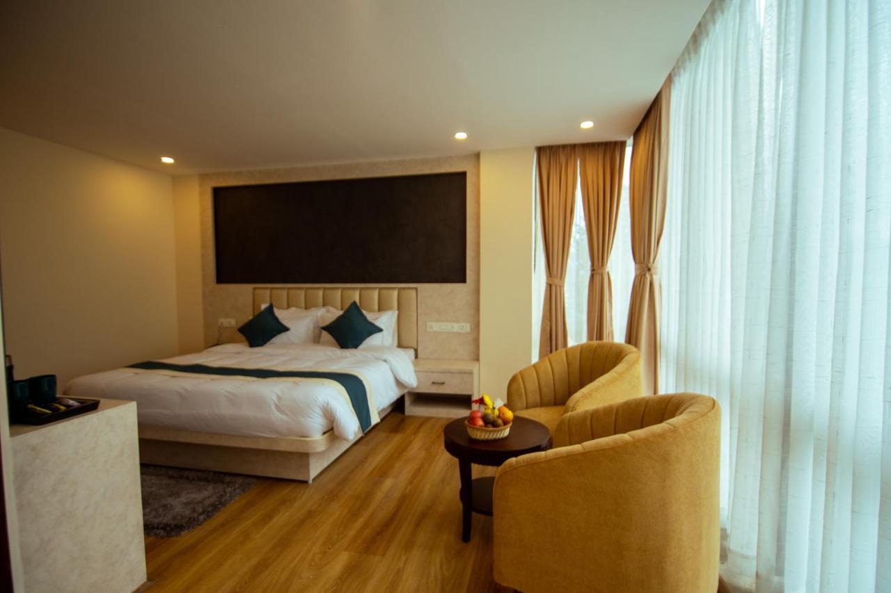 Hotel Black Diamond - Transit Point Inside Hotel Katmandou Extérieur photo
