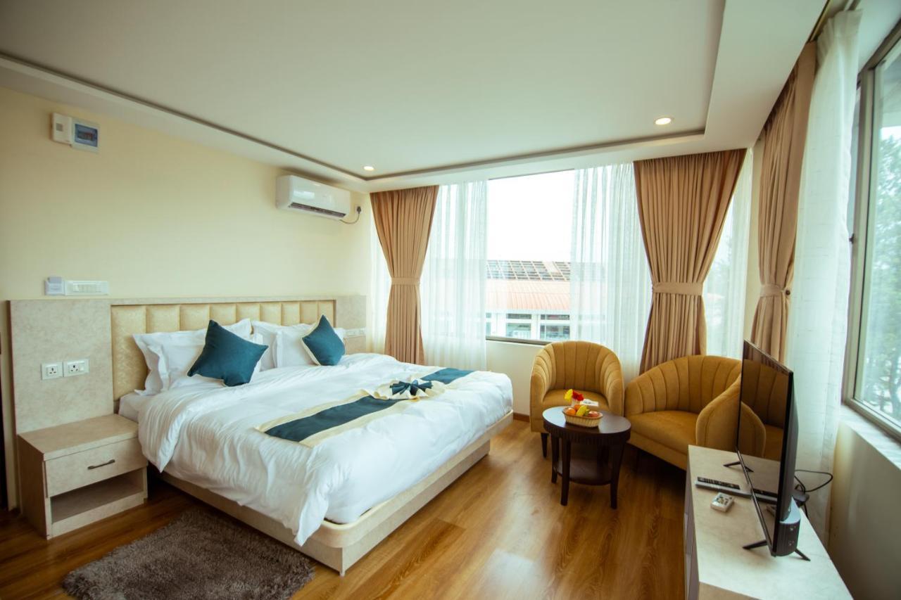 Hotel Black Diamond - Transit Point Inside Hotel Katmandou Extérieur photo